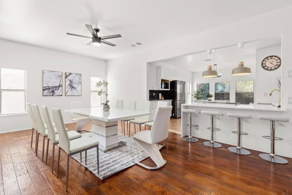 5 Bedrooms With Chefs Kitchen 2 Masters Room And Game Lounge San Antonio Bagian luar foto