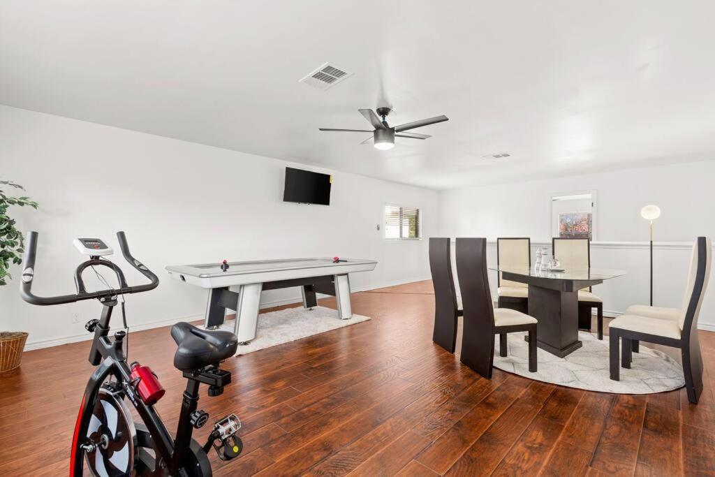 5 Bedrooms With Chefs Kitchen 2 Masters Room And Game Lounge San Antonio Bagian luar foto